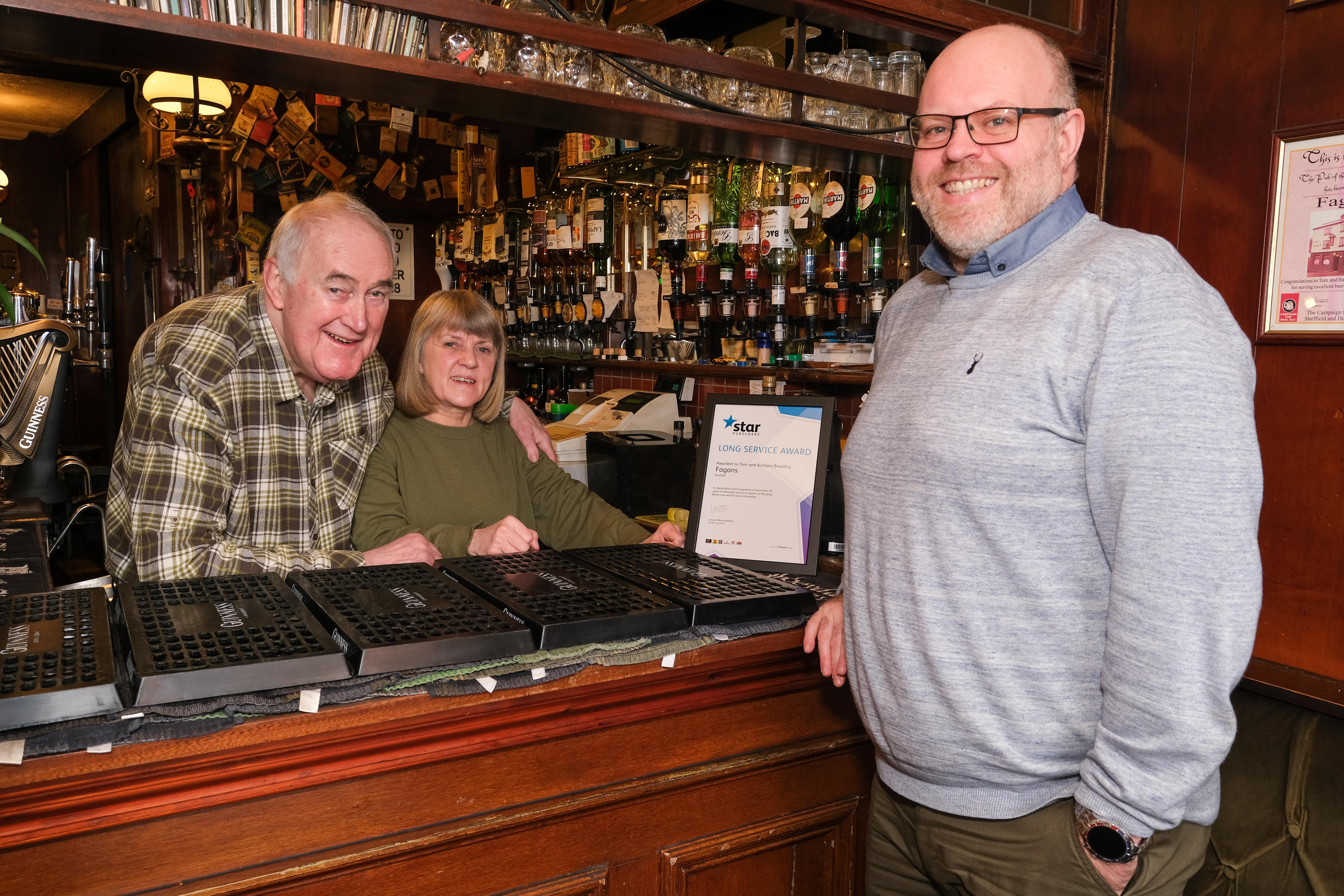 Sheffield Licensees Receive Prestigious Long Service Award